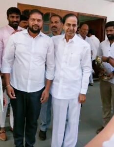 Rangareddy: కల్వకుంట్ల చంద్రశేఖర్ రావును మర్యాదపూర్వకంగా కలిసిన సాయి నందన్ ముదిరాజ్