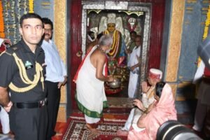 Hanumakonda: భద్రకాళి అమ్మవారిని దర్శించిన గవర్నర్ శివప్రతాప్ శుక్లా దంపతులు