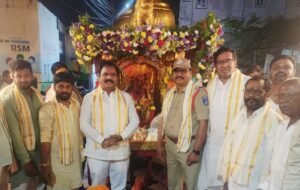 Rangareddy: ఫలహారం బండి ఊరేగింపులో పాల్గొన్న రాగం నాగేందర్ యాదవ్