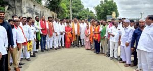 కాముని చెరువు పరిశుభ్రతకు ఎమ్మెల్యే ప్రకాష్ గౌడ్ పర్యవేక్షణ