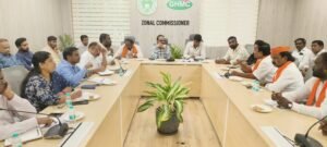 గణేష్ నవరాత్రులు, నిమజ్జనోత్సవాలు శాంతియుతంగా నిర్వహించాలి  – జోనల్ కమిషనర్ సోలిపేట శ్రీనివాస్ రెడ్డి