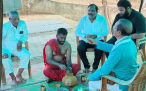 Rangareddy: కాళేశ్వరంలో రాగం సుజాత యాదవ్ అస్థికల నిమజ్జనం