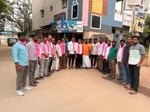 శంషాబాద్‌లో బీఆర్‌ఎస్‌ బస్తీ బాట ప్రజల సమస్యలను ప్రత్యక్షంగా తెలుసుకున్న బీఆర్‌ఎస్‌ నాయకులు