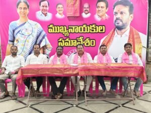 వీధి దీపాలు లేక తీవ్ర అంధకారంలో కాటేదాన్ కాలనీలు: ఎస్. వెంకటేష్ ఆందోళన