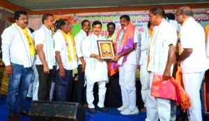 పద్మశాలీల ఐక్యత, నేతన్నల సంక్షేమమే లక్ష్యం కావాలి: గంజి శ్రీనివాస్