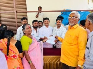 స్మార్ట్ రేషన్ కార్డుల పంపిణీ: బాబుల్ రెడ్డి నగర్‌లో ఘనంగా ప్రారంభం