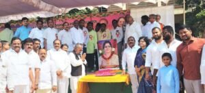 Rangareddy: స్వర్గీయ రాగం సుజాత యాదవ్ జయంతి సందర్భంగా మెగా బతుకమ్మ సంబరాలు