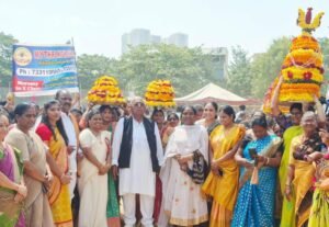Rangareddy: మెగా బతుకమ్మ సంబరాలలో పాల్గొన్న మైత్రి హైస్కూల్