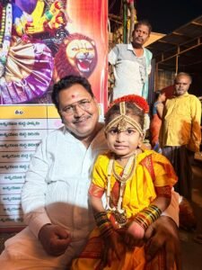 బాబుల్ రెడ్డి నగర్‌లో అంగరంగ వైభవంగా శరన్నవరాత్రి ఉత్సవాలు కూచిపూడి శాస్త్రీయ నృత్య ప్రదర్శనతో అలరించిన విద్యార్థులు భారతీయ సంస్కృతి, సంప్రదాయాల పరిరక్షణకు శాస్త్రీయ నృత్యాలు దోహదం: ఎస్. వెంకటేష్