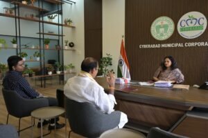 Medchal-Malkajgiri: సమస్యల పరిష్కారానికి సీఎమ్సి కమిషనర్ సృజన తో బండి రమేష్ సమావేశం